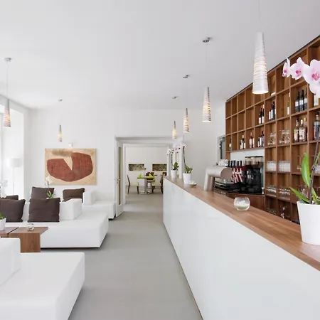 Hotel Constantia Costanza