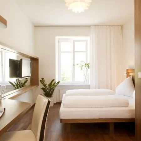 Constantia Hotel 4*