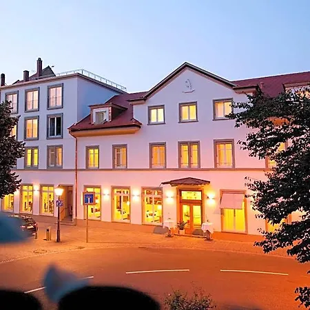 Constantia 4*