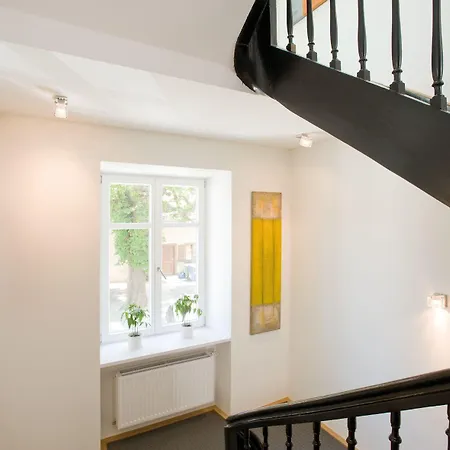 Constantia 4*