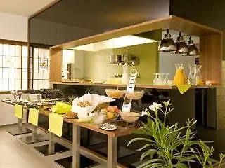 Constantia 4*