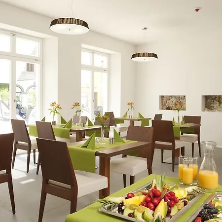 Hotel Constantia Costanza
