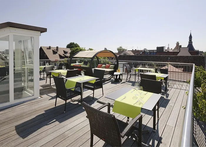 孔斯特尼亚酒店 酒店 4*